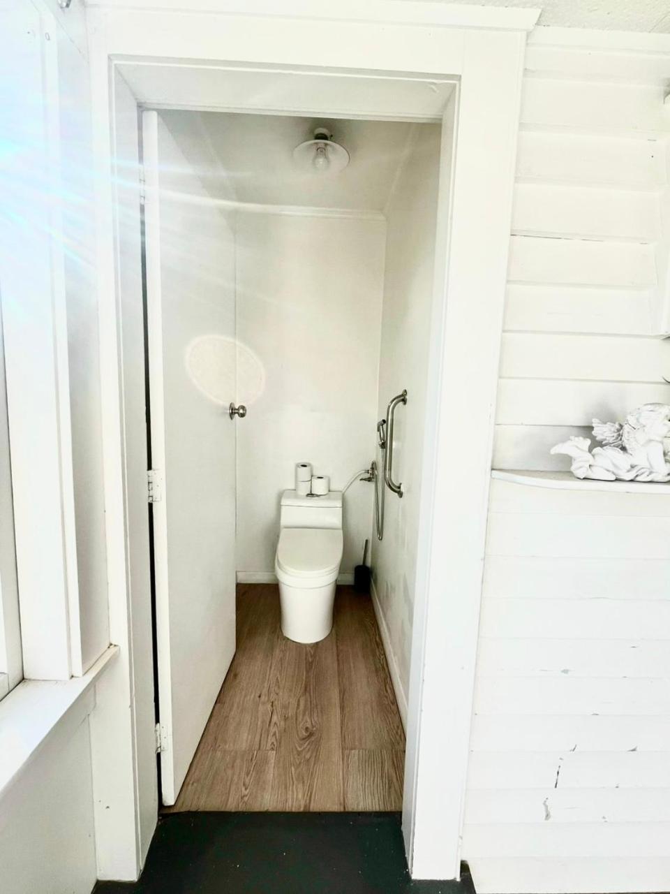 Entire House In Mt Wellington, Central Auckland Ngoại thất bức ảnh